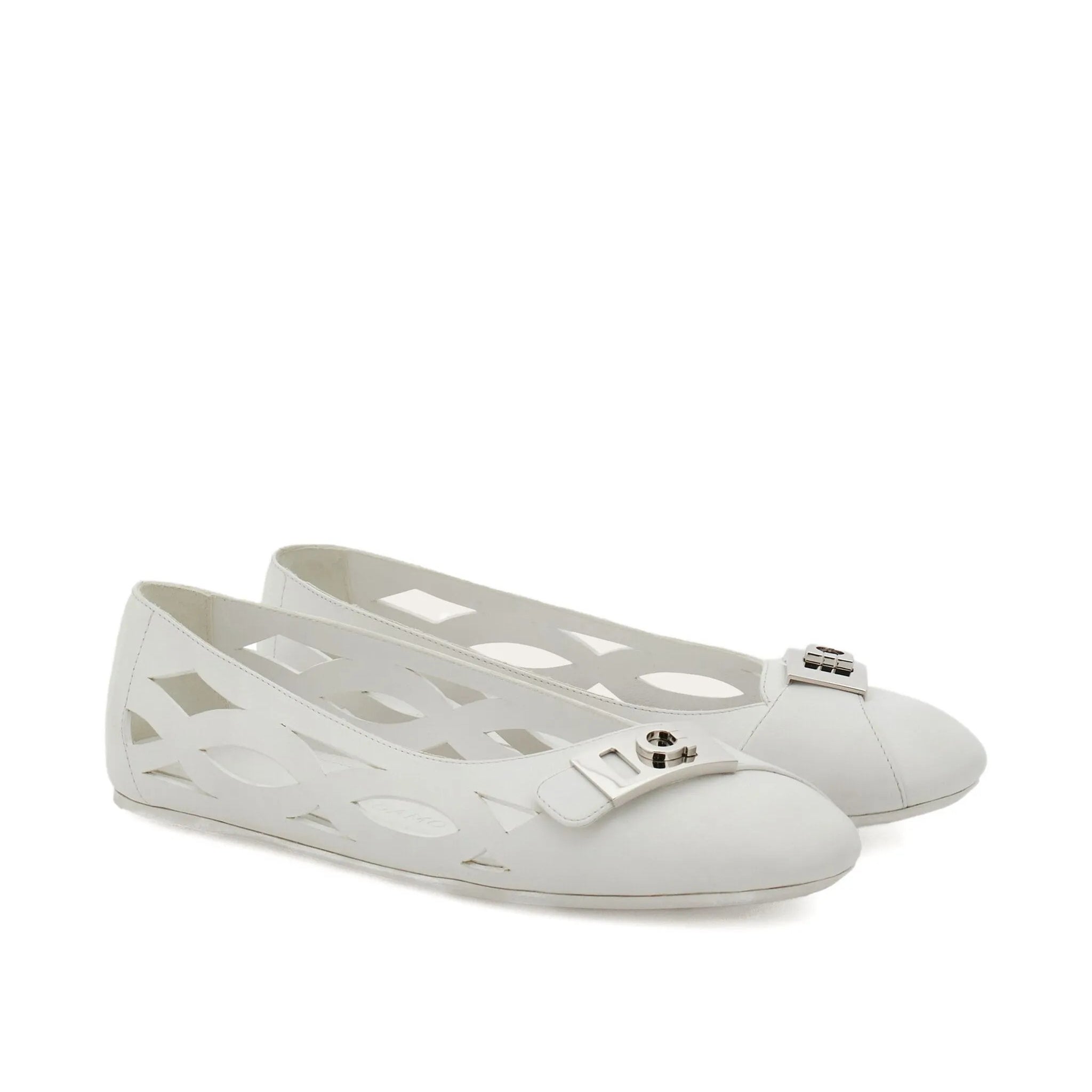 Ferragamo leather ballerina shoes