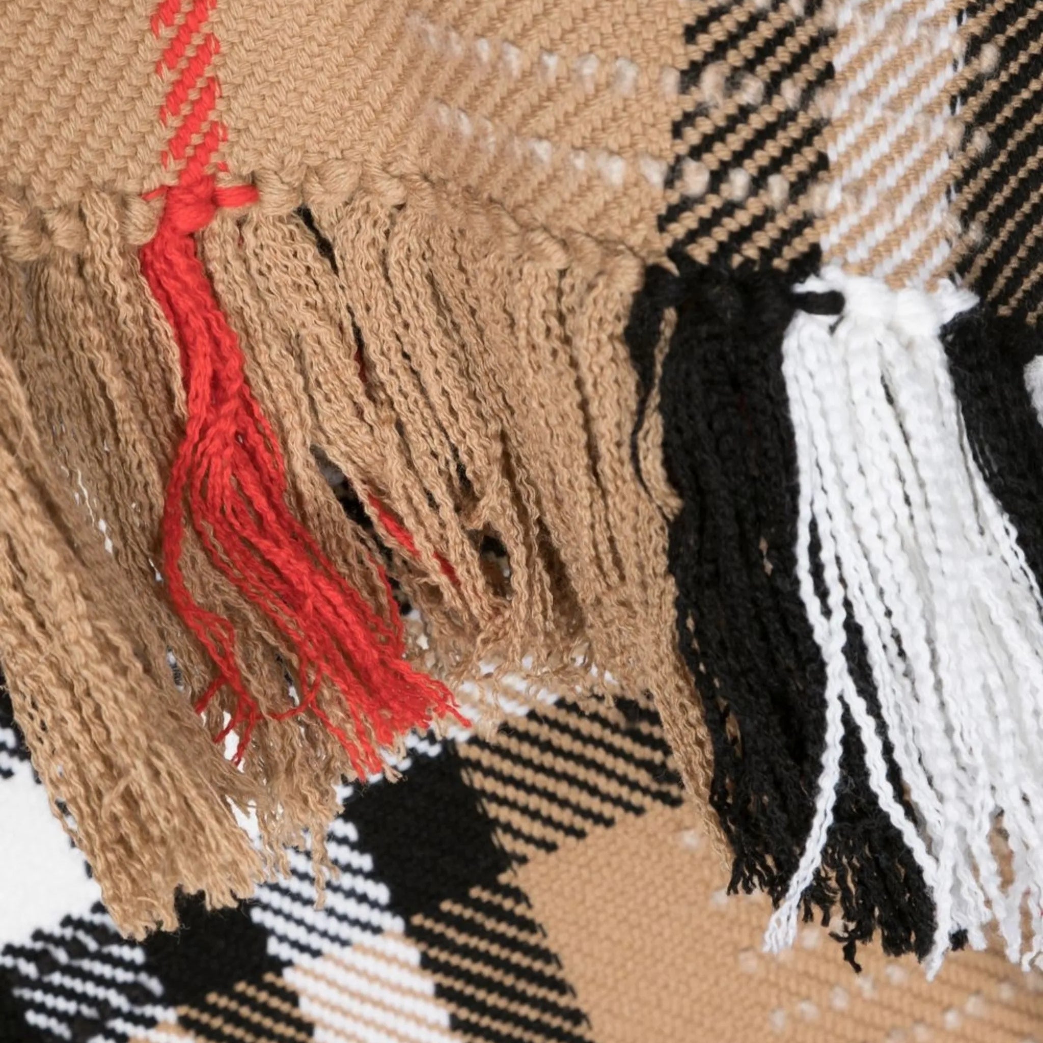 Burberry Vintage Check knit scarf